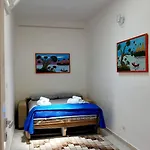 Maison 44 *